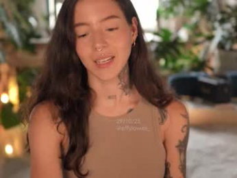 effylowell_ chaturbate stream image