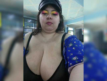 I_GODDESS bongacams stream image