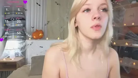 EdlaHewell stripchat stream image