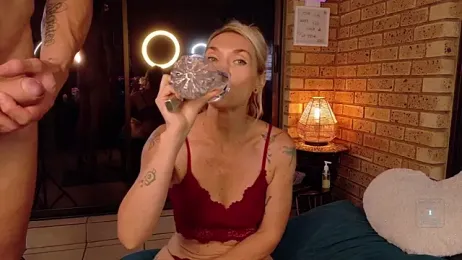 MissLMrJ stripchat stream image