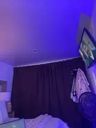 Sweet_and_caramel stripchat stream image