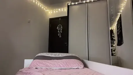 ur_molly stripchat stream image