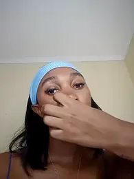 Hannah_107 stripchat stream image