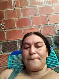 Horny-Mommy-Dirty stripchat stream image