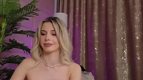 Elliblue stripchat stream image