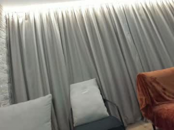 ehotlovea chaturbate stream image