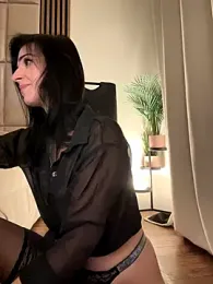 OIivia stripchat stream image