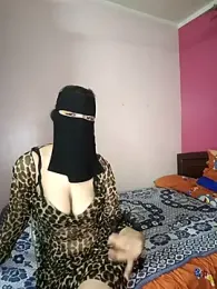 Meral1 stripchat stream image