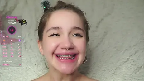 AmiLewis stripchat stream image