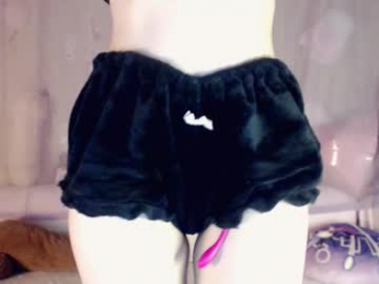 oh_pichuu chaturbate stream image