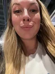 Sweet___Emily stripchat stream image