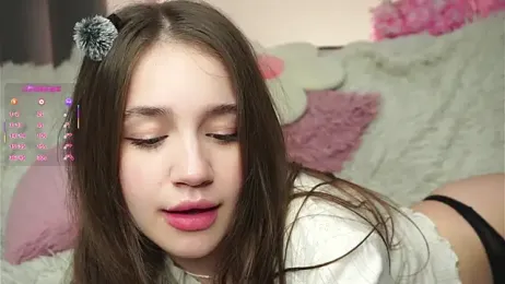 AmiLewis stripchat stream image