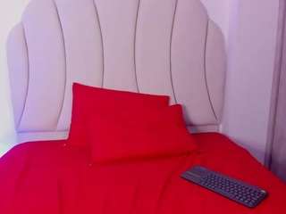 kaity-layne camsoda stream image