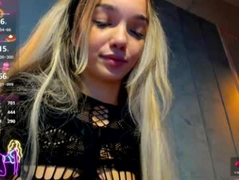sassyt33n chaturbate stream image