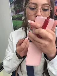 LIZ-06_ stripchat stream image