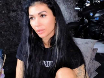 -BABAYAGA- bongacams stream image