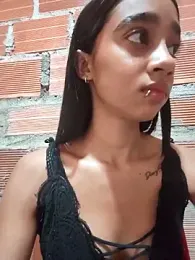 Zoe_Sweett18 stripchat stream image