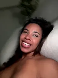 Brunettexio stripchat stream image