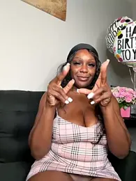 TilaTotti stripchat stream image