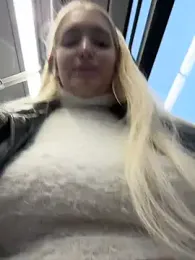 Milkyy_wway stripchat stream image