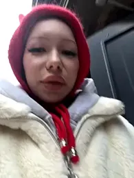 babydolll stripchat stream image