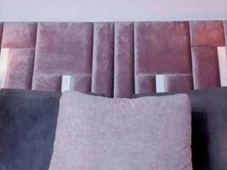 zhuyhong camsoda stream image