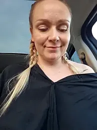 Bondgirl_013 stripchat stream image