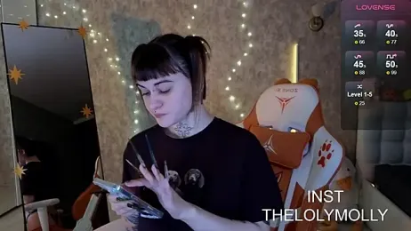 LolyMolli stripchat stream image