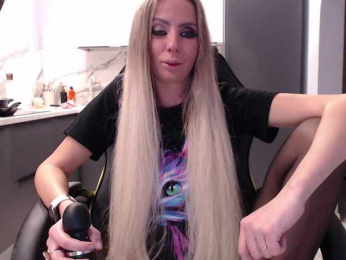 blondalina bongacams stream image