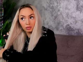 bambikayy camsoda stream image