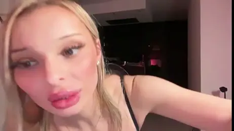 HannaXLove stripchat stream image