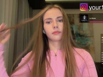 VikkiExtraCheese bongacams stream image