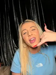 Strongqueen stripchat stream image