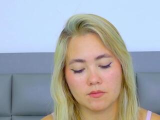 Azura Wave flirt4free stream image