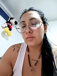 You-kitty2025 stripchat stream image