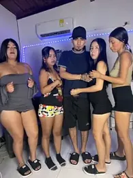 royalgirls_x stripchat stream image