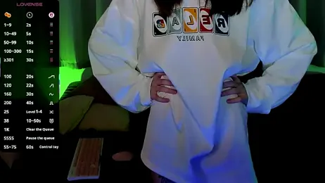 ashleyro1 stripchat stream image