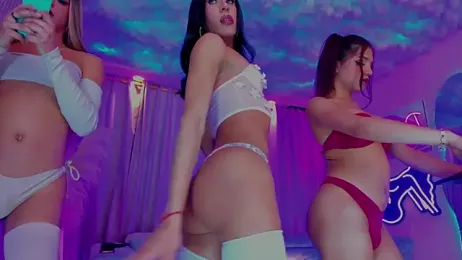 powerfull_ts_20 stripchat stream image