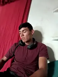 Horny-Mommy-Dirty stripchat stream image