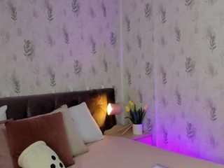 emyliesander camsoda stream image