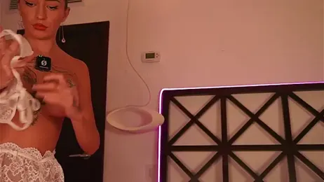 LunaMystyque stripchat stream image