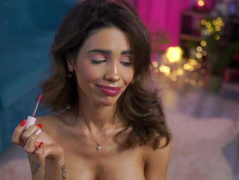 TheAyana bongacams stream image