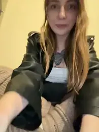 Sunny___Bunny stripchat stream image