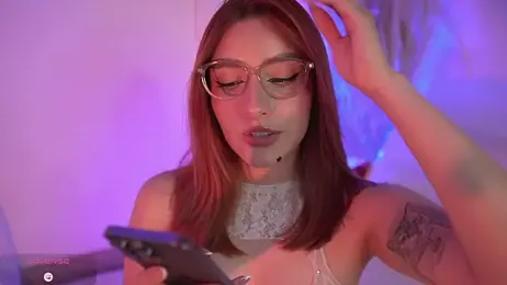 Anavi_ stripchat stream image