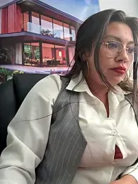 LIZ-06_ stripchat stream image