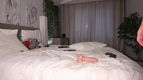 creambaby1 stripchat stream image