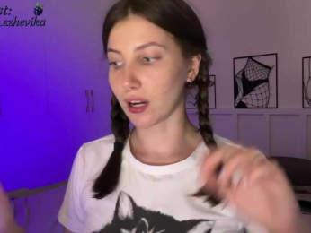 EzheVika bongacams stream image