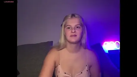 Allylove03 stripchat stream image