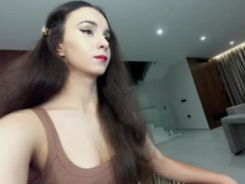 ehotlovea chaturbate stream image