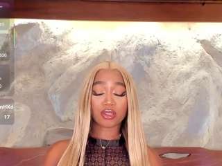 alison-mooon camsoda stream image, 19.12.2025 22:00